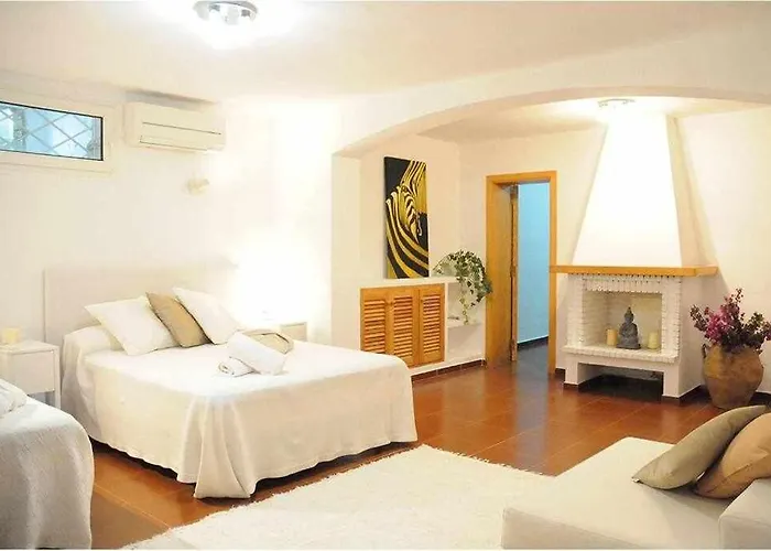 Gorgeous Near Ibiza Centre Villa Santa Eulària des Riu