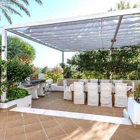 Gorgeous Near Ibiza Centre *