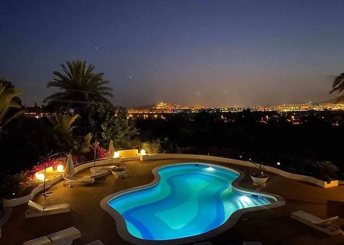 Вилла Gorgeous Near Ibiza Centre